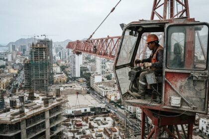 Construcción edificios altura en Perú: el desafío que redefine Lima 2026