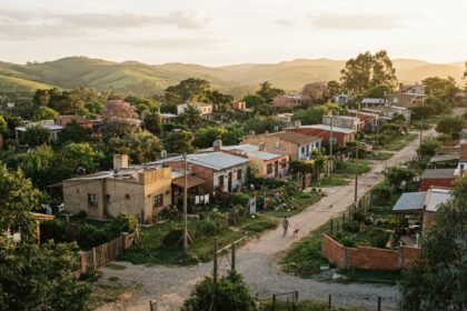 Revalorización inmobiliaria Uruguay: la ciudad que supera a Montevideo en plusvalía